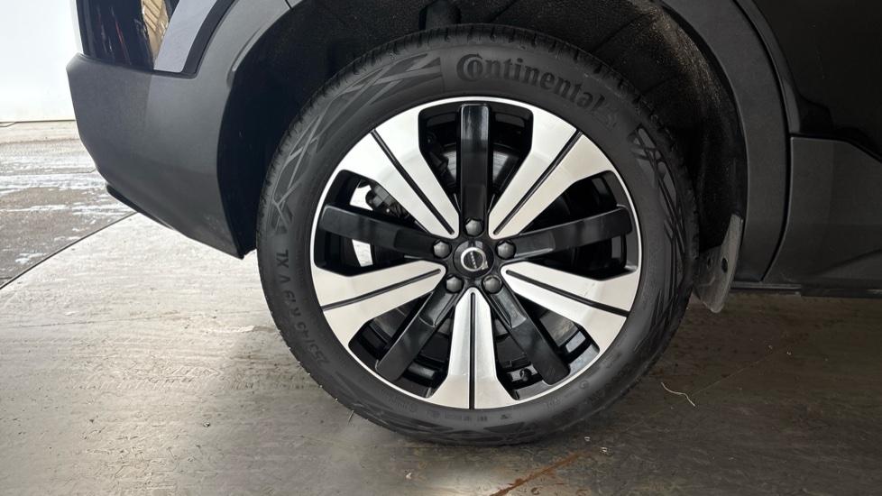 VOLVO C40 Image 19
