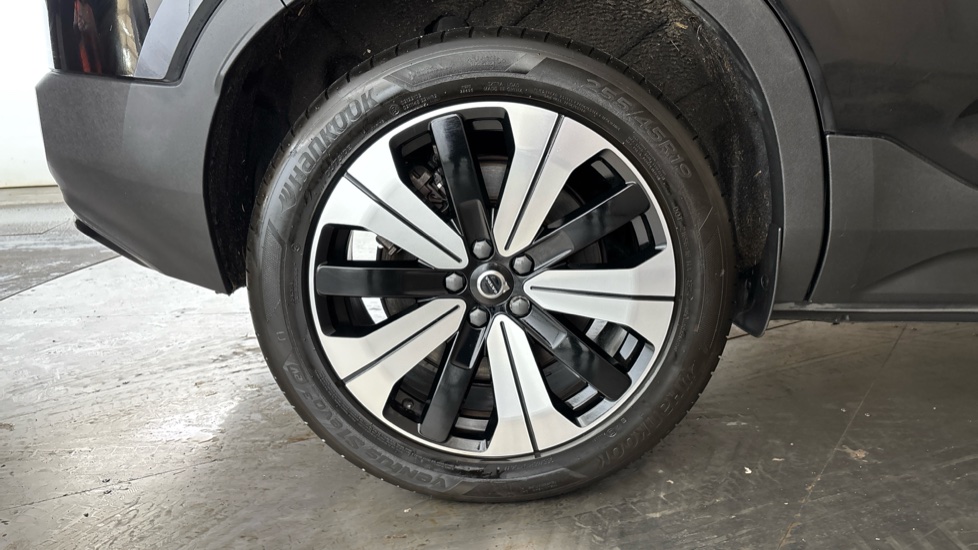 VOLVO XC40 Image 19