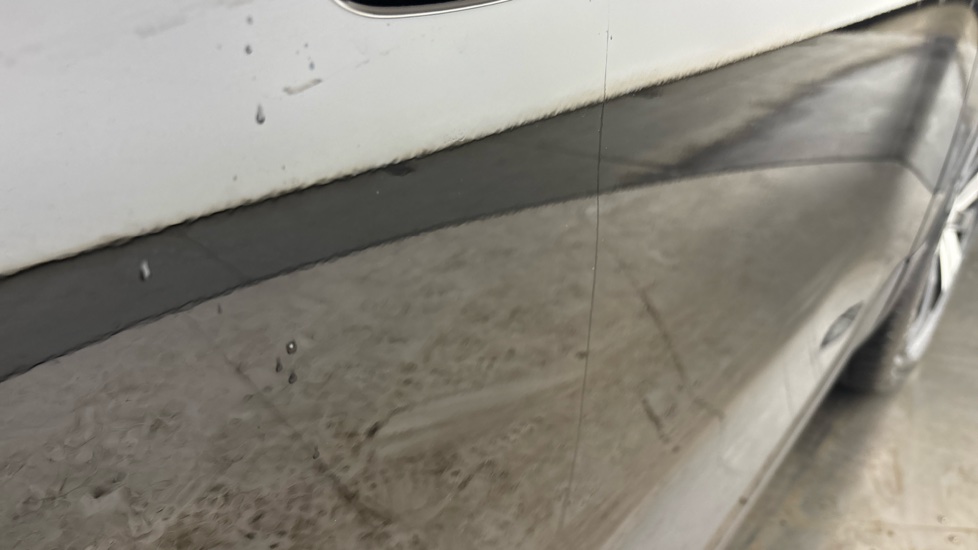 VOLVO XC40 dent