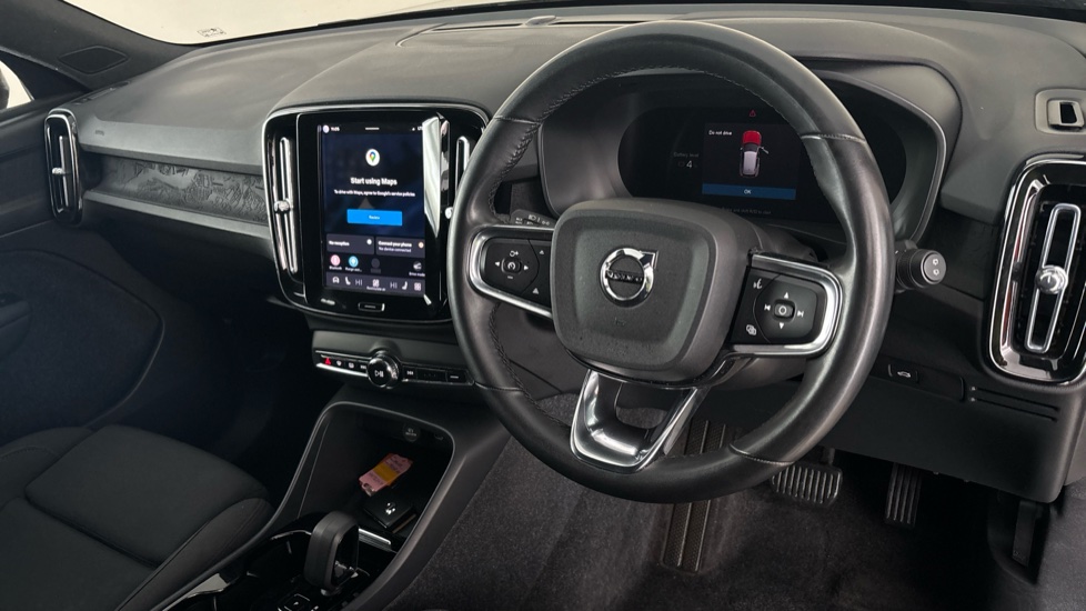 VOLVO XC40 Image 9