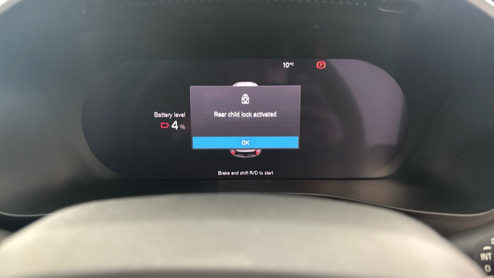 VOLVO XC40 Image 13
