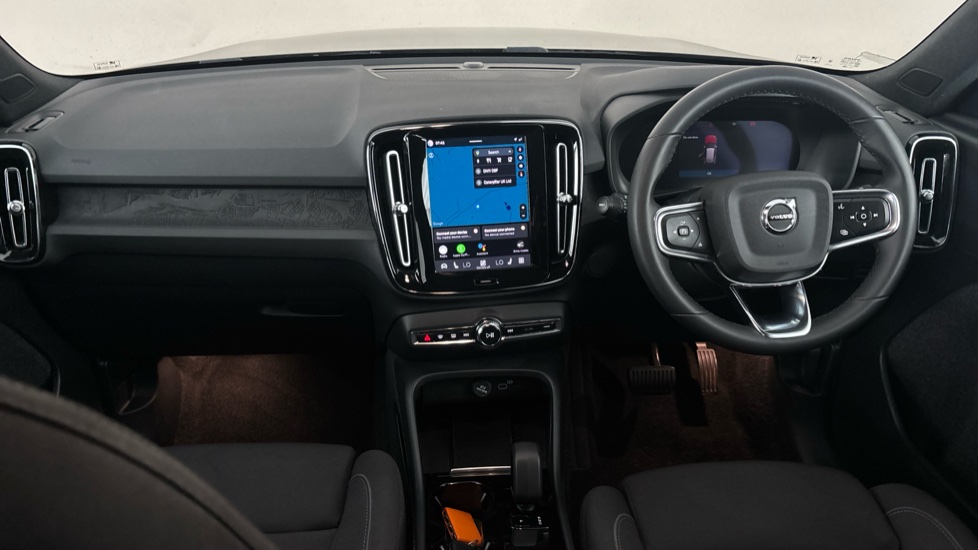 VOLVO XC40 Image 11