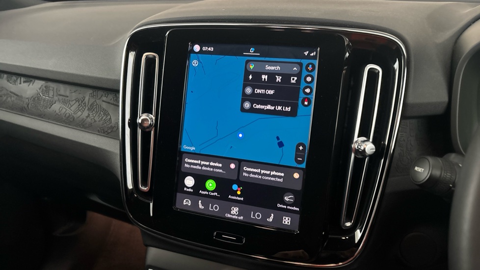 VOLVO XC40 Image 12