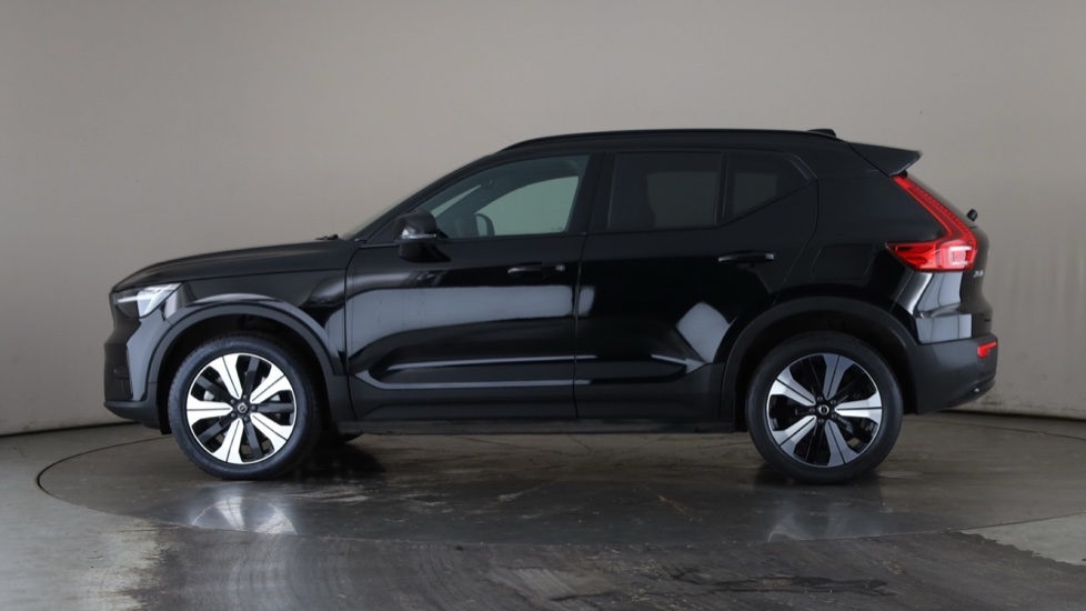 VOLVO XC40 Image 2
