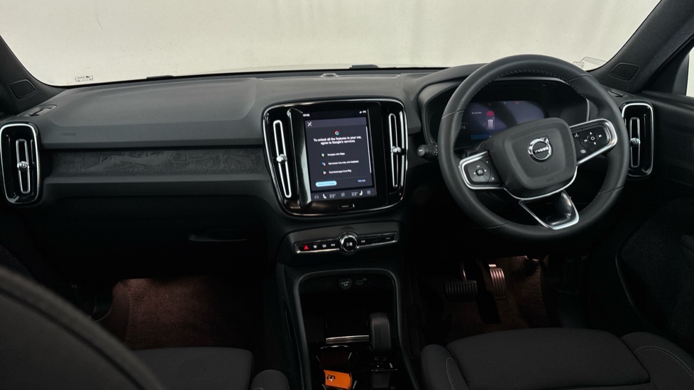 VOLVO XC40 Image 11