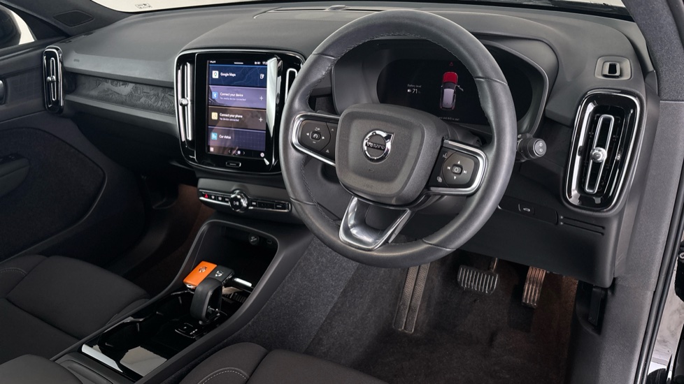VOLVO XC40 Image 9