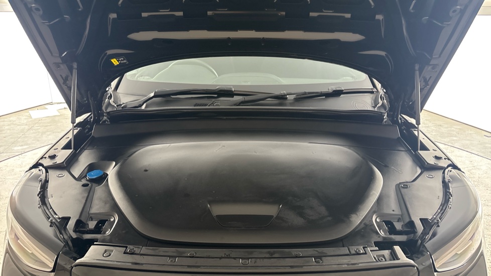 VOLVO XC40 Image 16