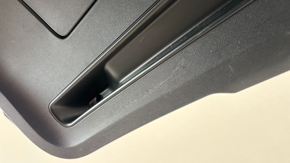 VOLVO XC40 Scuff