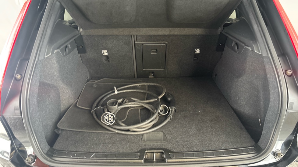 VOLVO XC40 Image 15