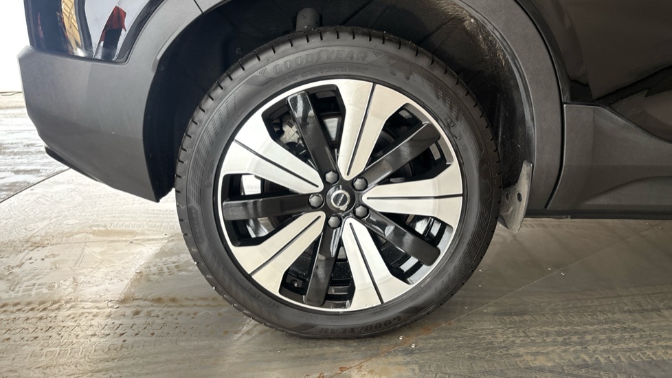 VOLVO XC40 Image 19