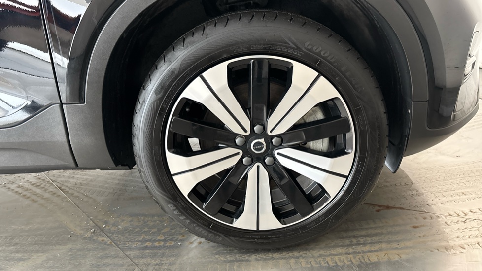 VOLVO XC40 Image 20