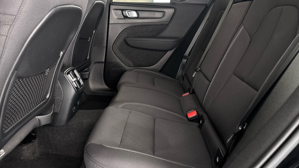 VOLVO XC40 Image 14