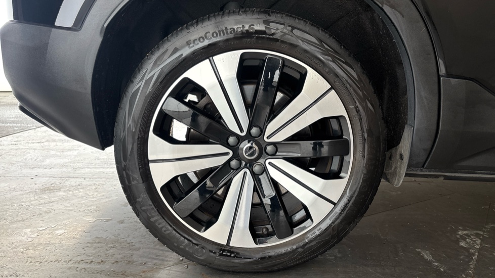 VOLVO XC40 Image 19