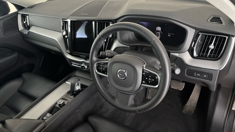 VOLVO XC60 Image 9