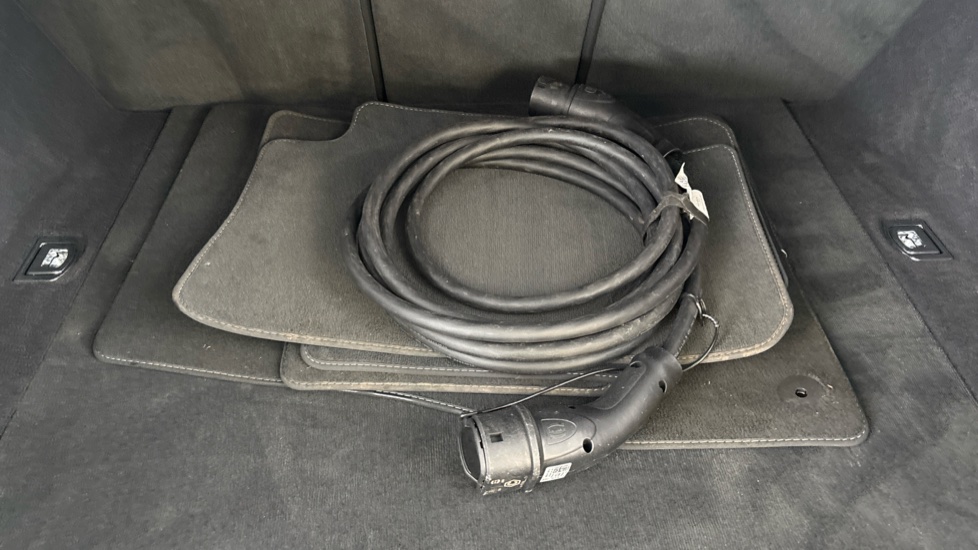 AUDI E-TRON Image 22