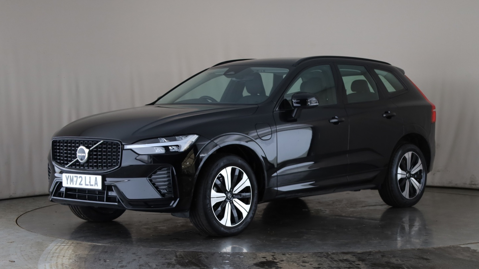 2.0 T6 [350] RC PHEV Plus Dark 5dr AWD Geartronic [2023]