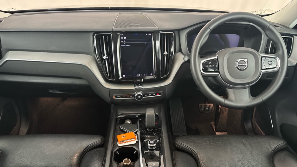 VOLVO XC60 Image 11