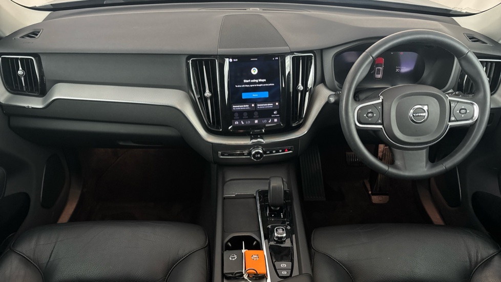 VOLVO XC60 Image 11