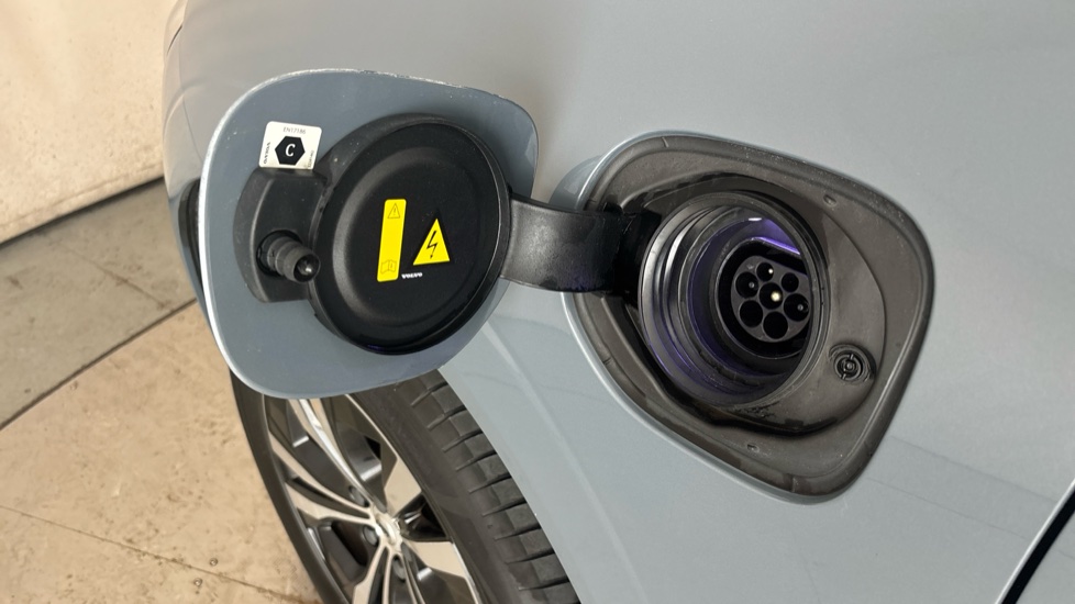 VOLVO XC60 Image 21