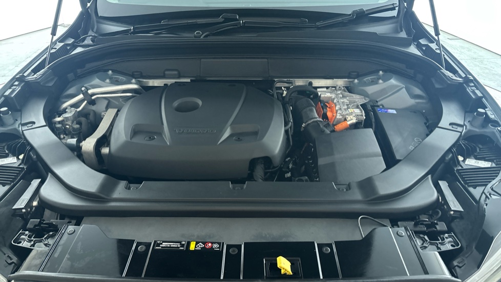 VOLVO XC60 Image 16