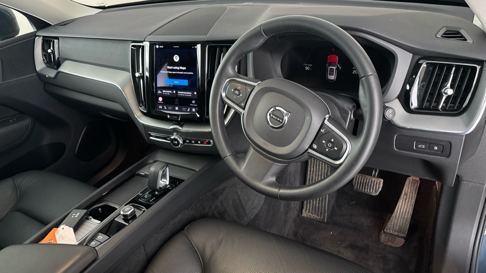 VOLVO XC60 Image 9