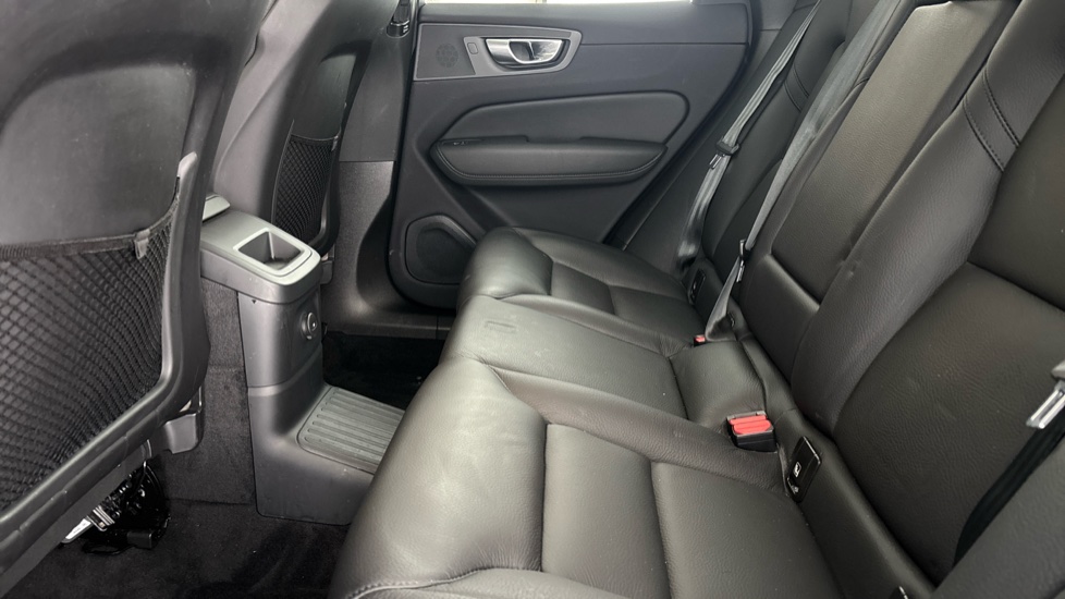 VOLVO XC60 Image 14