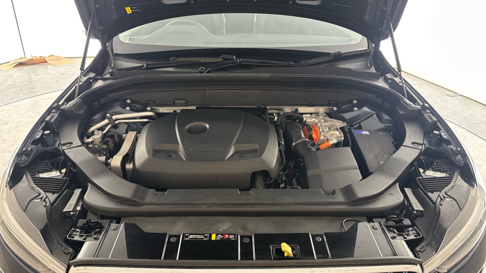VOLVO XC60 Image 16