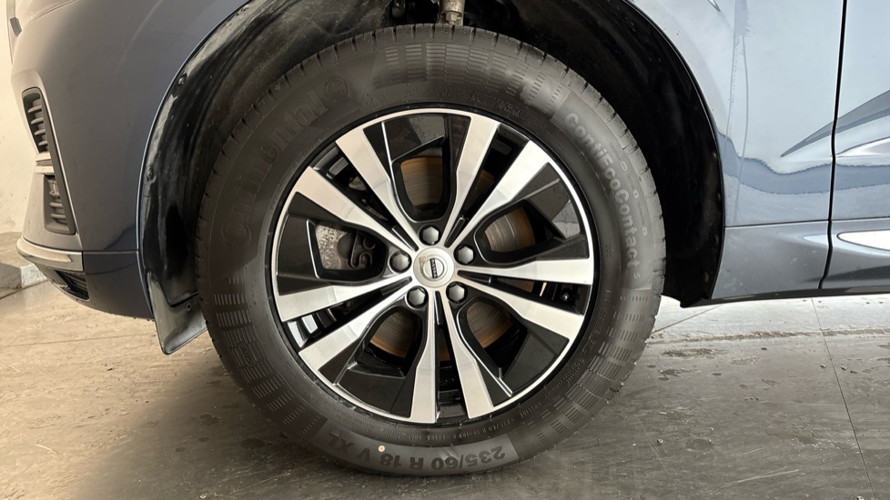 VOLVO XC60 Image 17