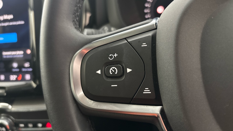 VOLVO XC60 Cruise control