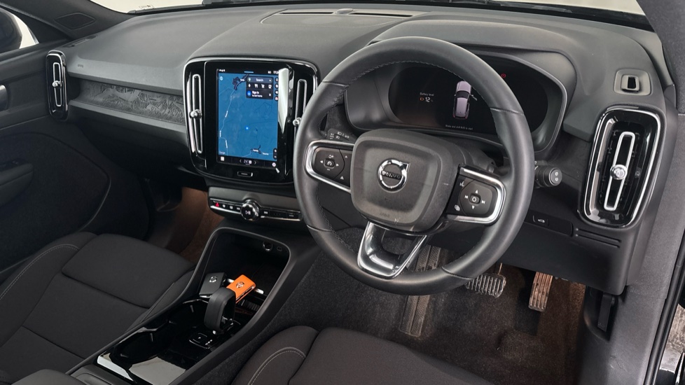 VOLVO XC40 Image 9