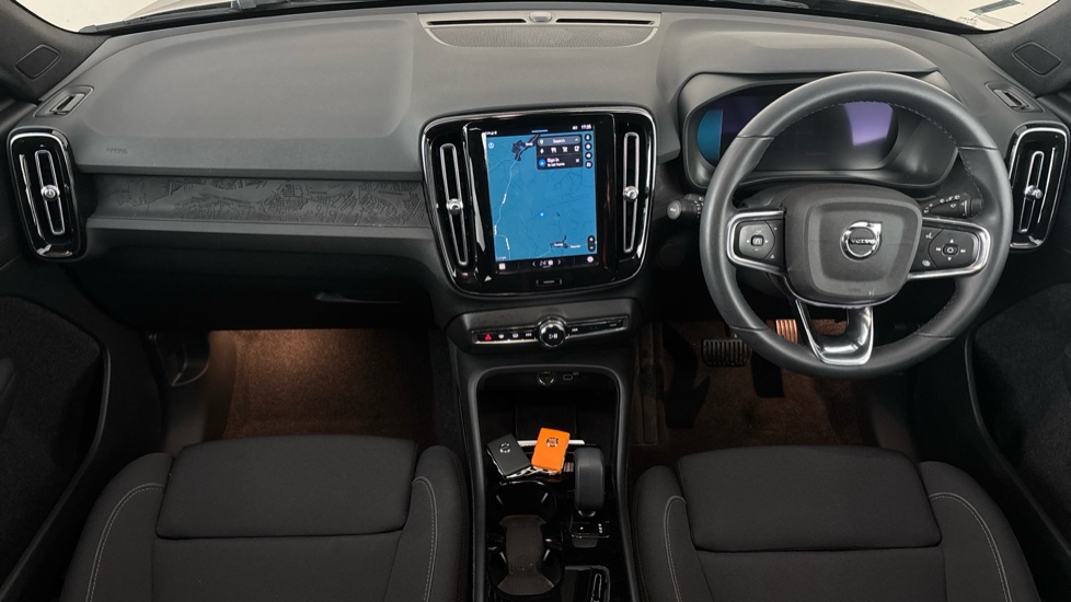 VOLVO XC40 Image 11