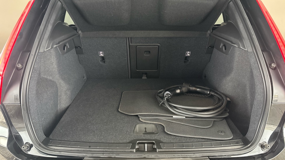 VOLVO XC40 Image 15