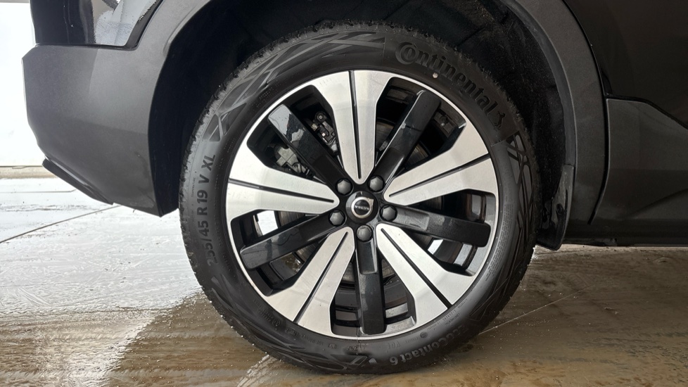 VOLVO XC40 Image 19