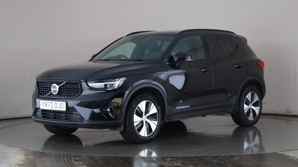 Used VOLVO XC40