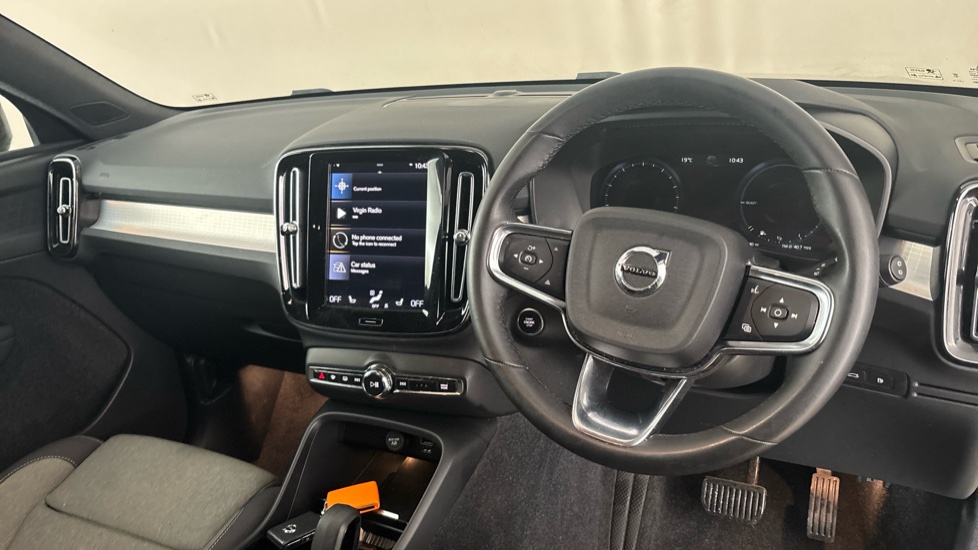 VOLVO XC40 Image 9