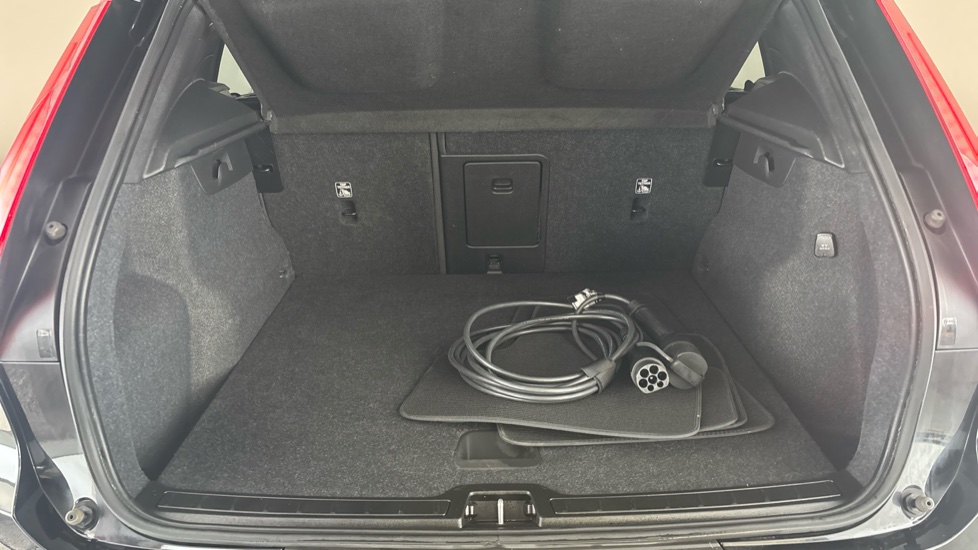 VOLVO XC40 Image 15