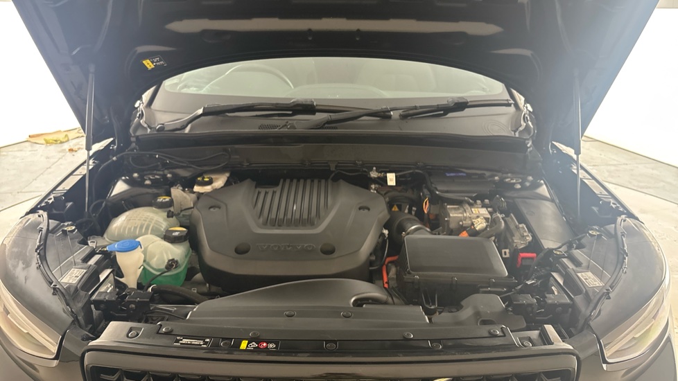 VOLVO XC40 Image 16