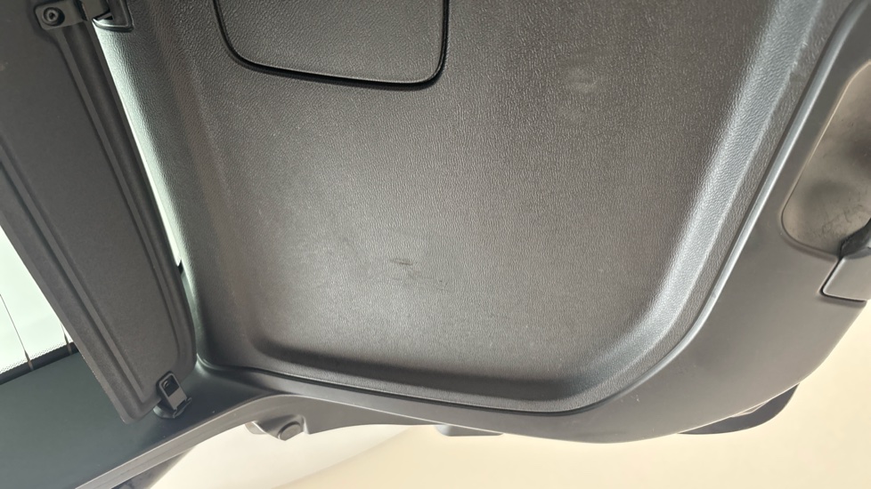 VOLVO XC60 Scuff