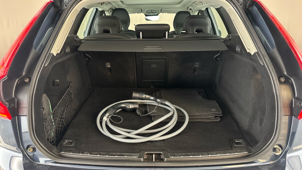 VOLVO XC60 Image 15
