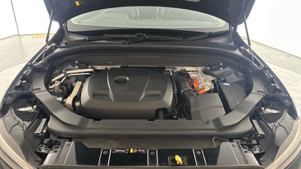 VOLVO XC60 Image 16