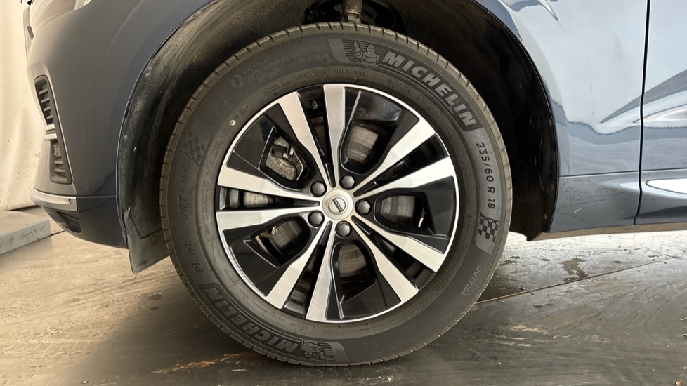 VOLVO XC60 Image 17