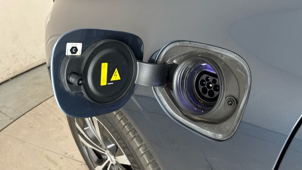 VOLVO XC60 Image 21