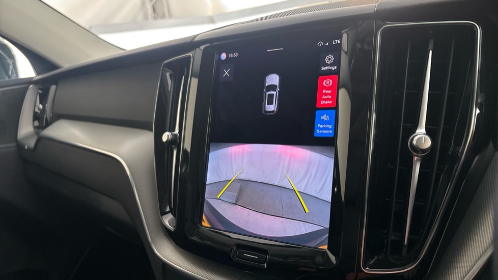 VOLVO XC60 Reverse camera