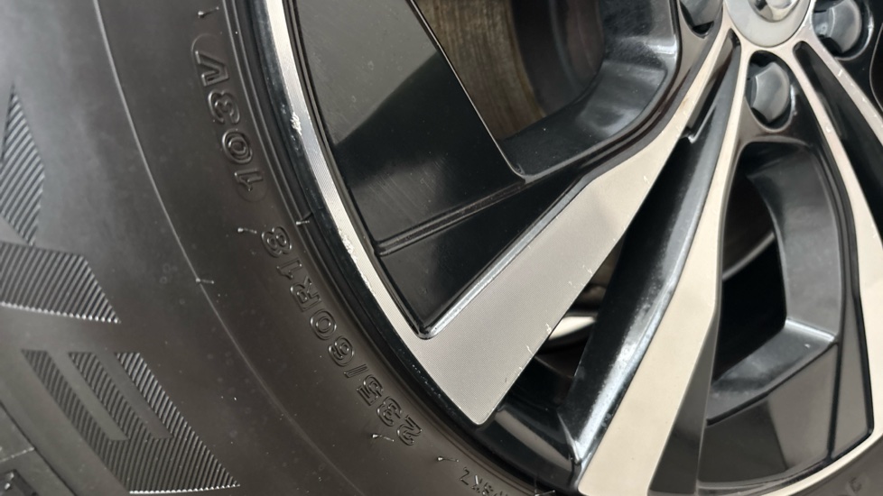 VOLVO XC60 Scuff and corrosion