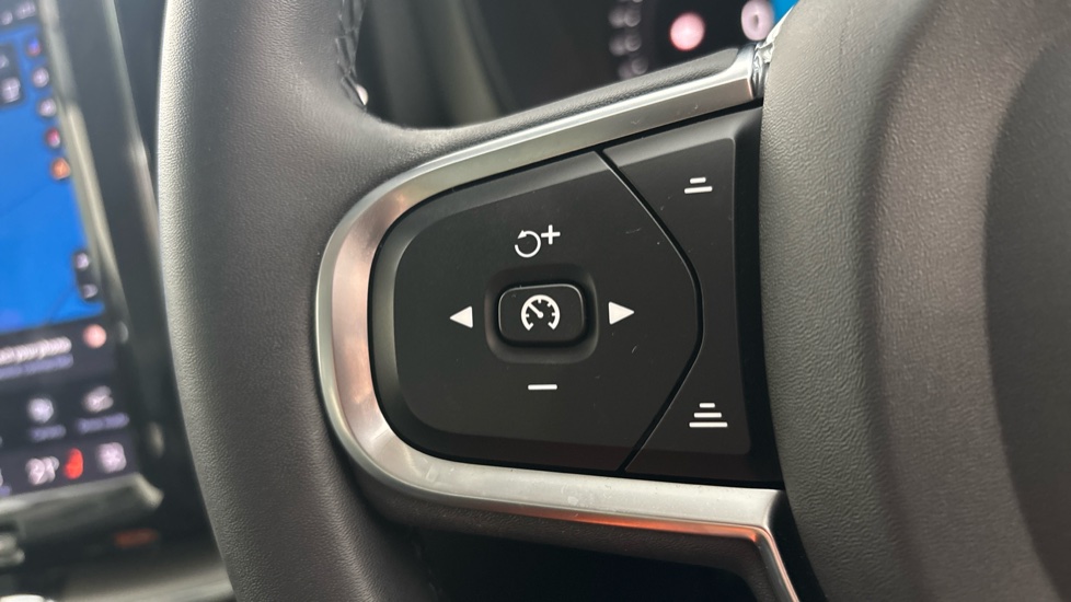 VOLVO XC60 Cruise control
