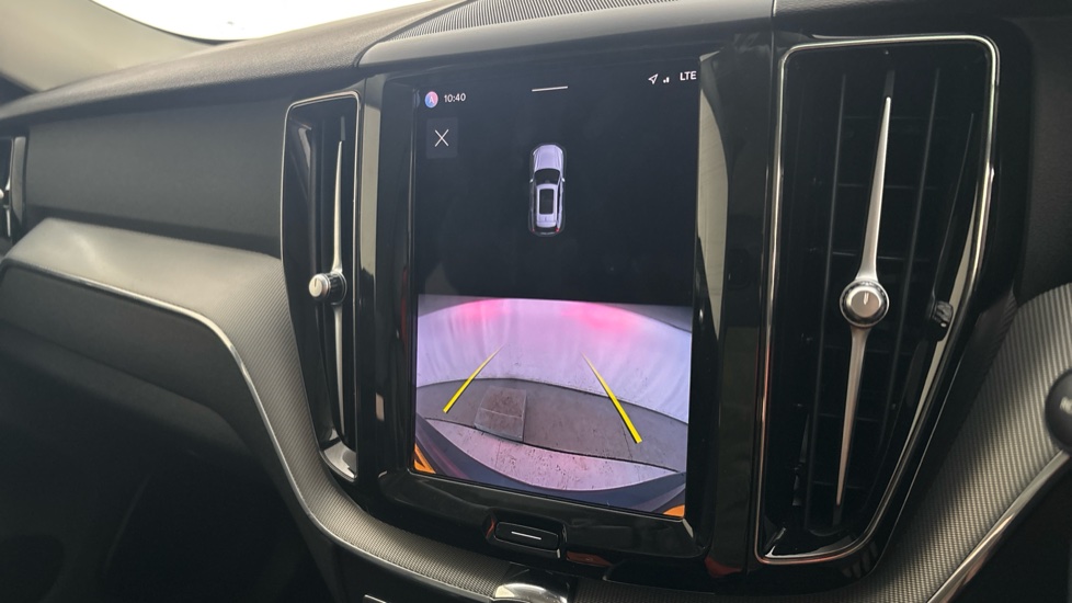 VOLVO XC60 Reverse camera