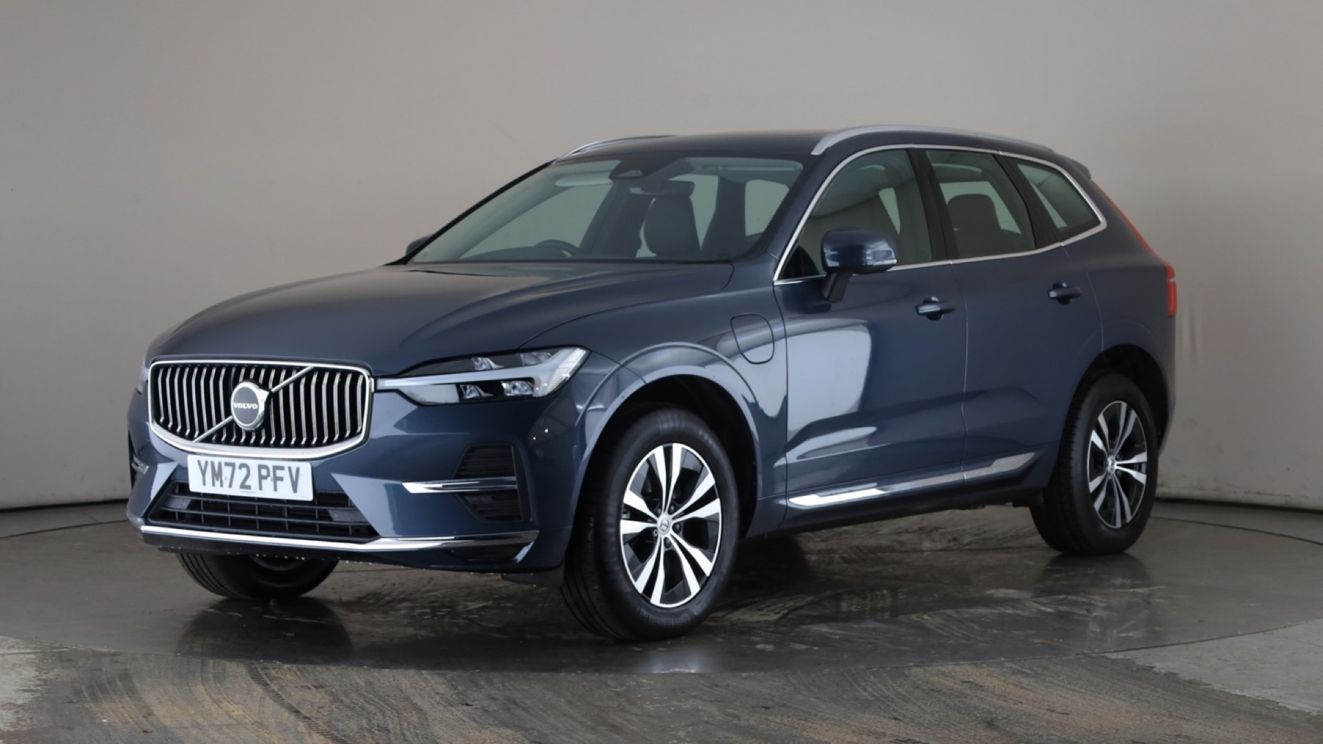 2.0 T6 [350] RC PHEV Core Bright 5dr AWD Gtron