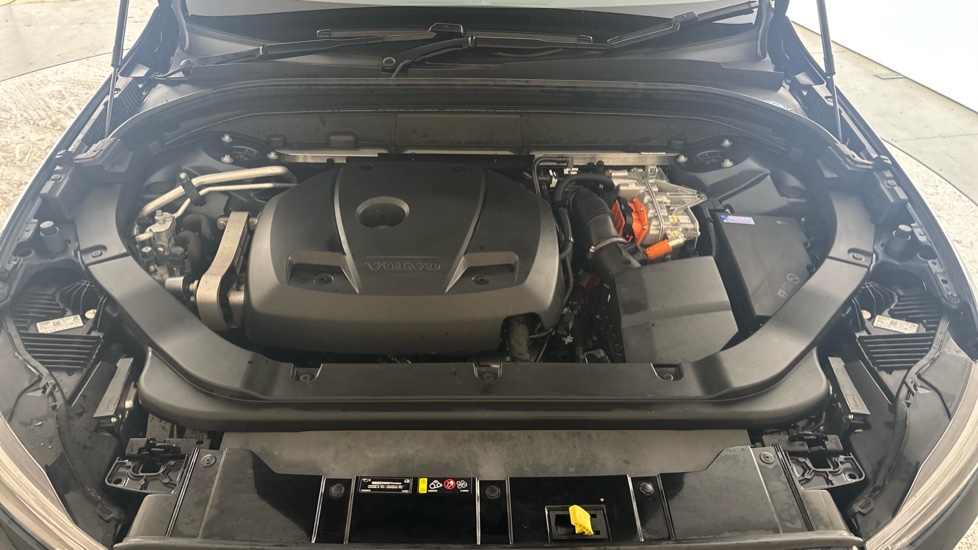 VOLVO XC60 Image 16