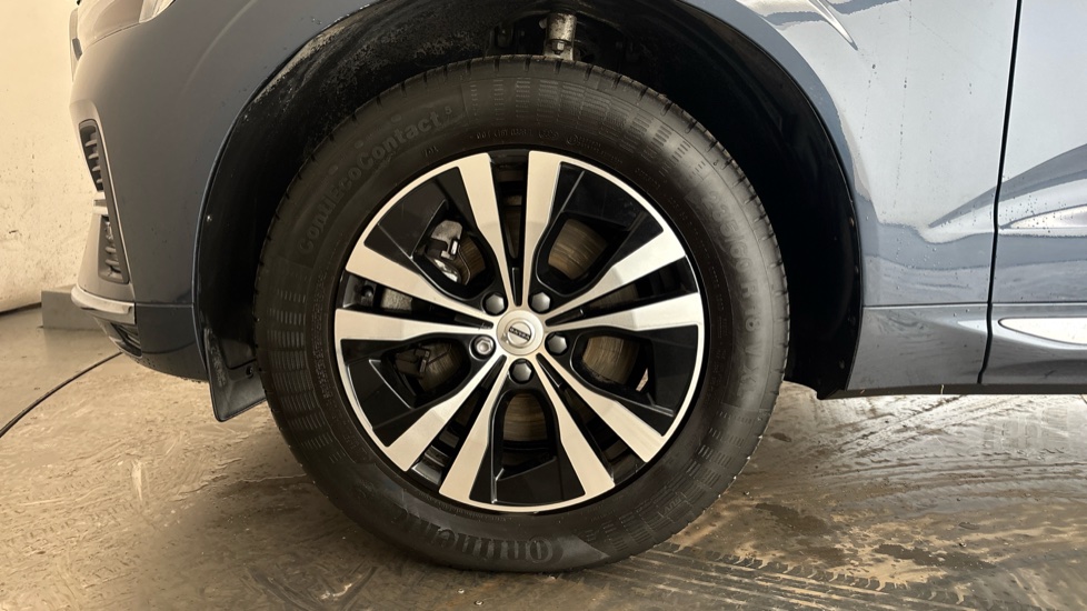 VOLVO XC60 Image 17