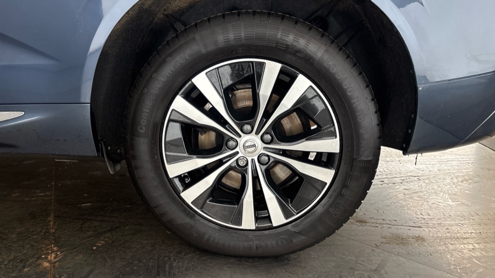 VOLVO XC60 Image 18